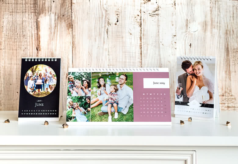 Bordkalender med fotos - Design kalender med dine hvafz!