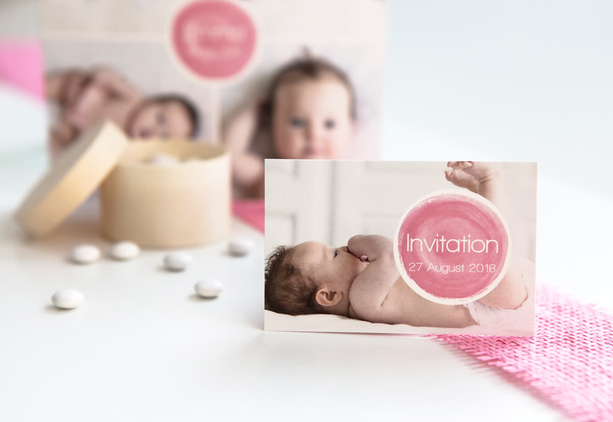 Skriv praktisk information om brylluppet på et Minikort fra smartphoto