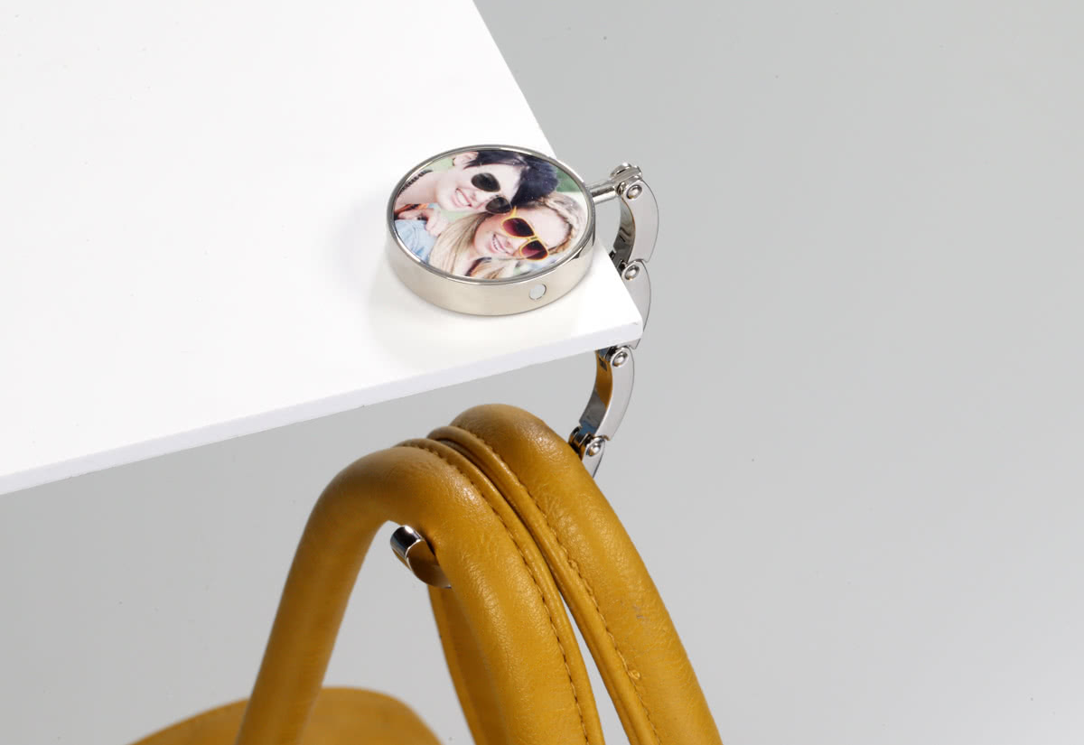 The hook up purse holder